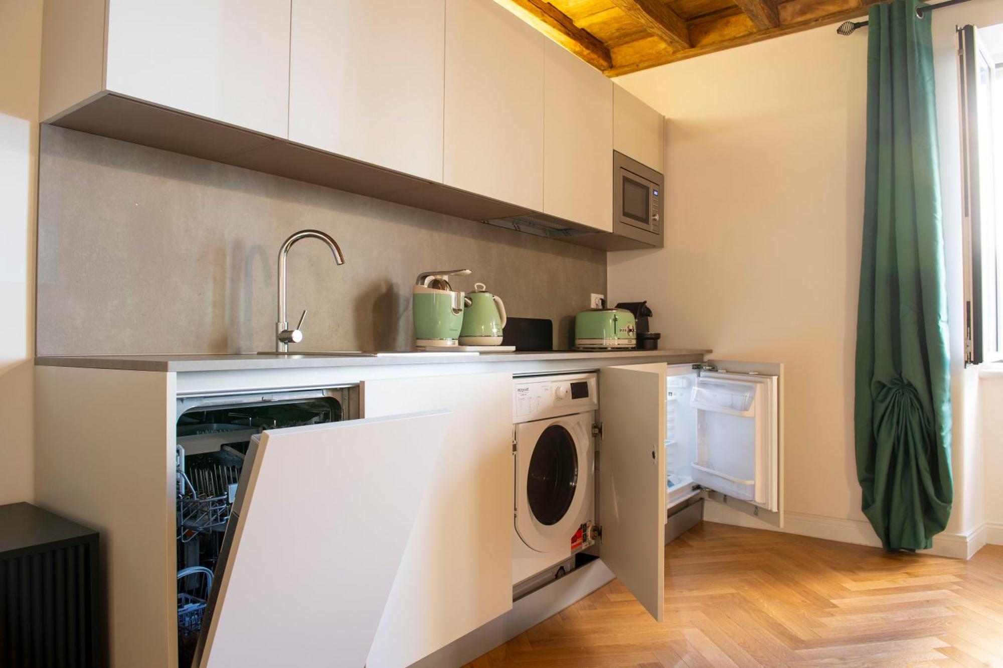 Costaguti Holiday Apartment Рим Екстер'єр фото